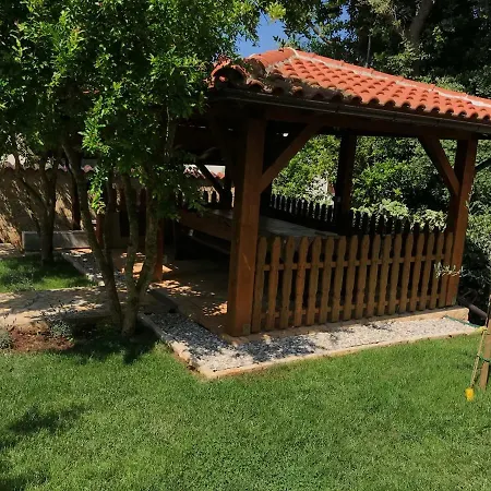 Villa-bukvic Guest house 3*
