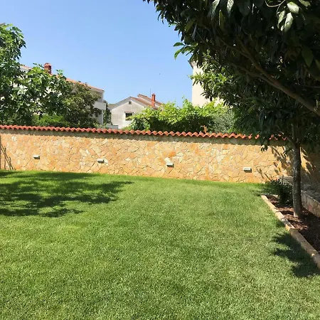 Villa-bukvic Guest house 3*