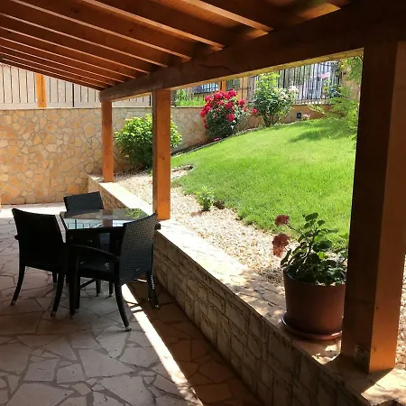Villa-bukvic Guest house