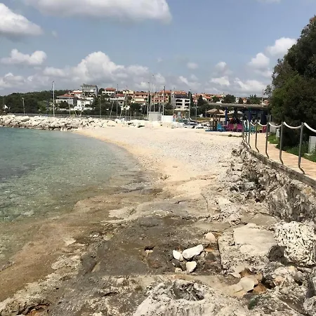Villa-bukvic Gasthof Pjescana Uvala
